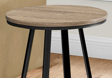 Charger l&#39;image dans la galerie, Table d&#39;appoint - 22&quot;H / Taupe foncé / Métal noir
